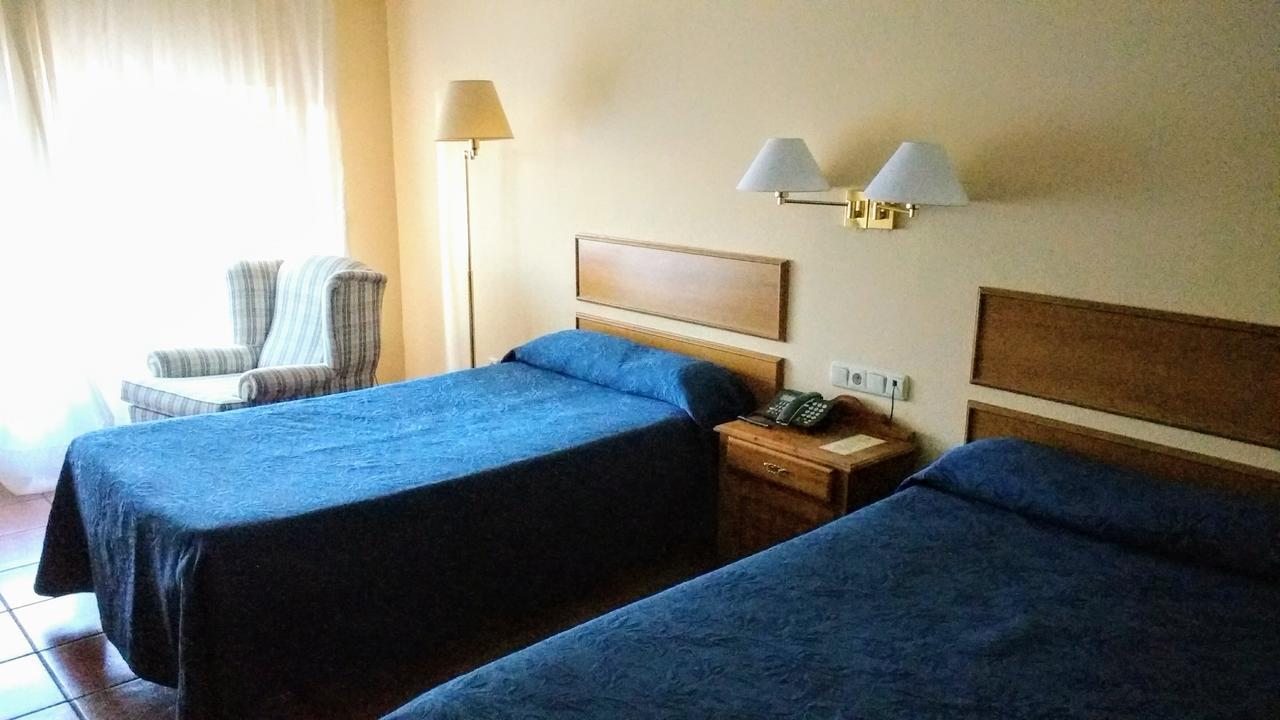Hotel Hospederia El Convento Миранда де Эбро Экстерьер фото